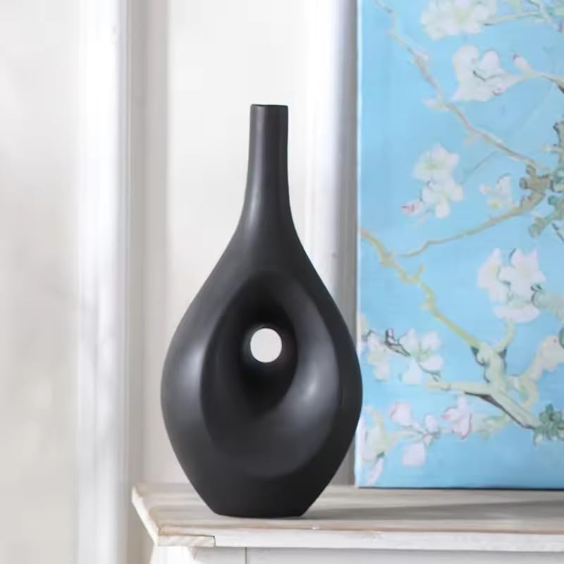 Elongated Donut Shape Vase Set (Black, White)