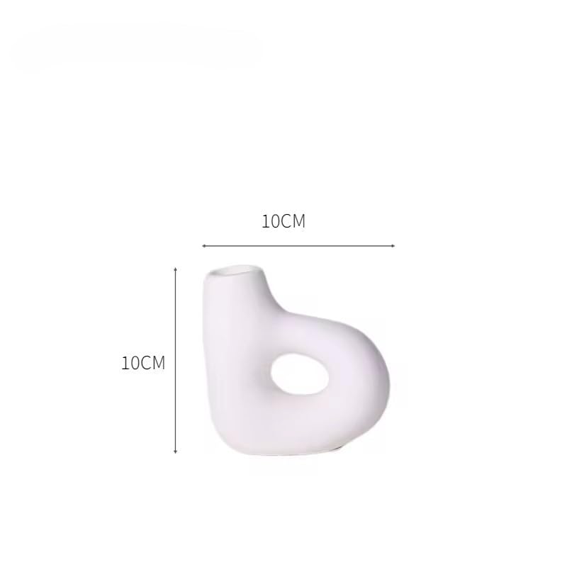Letter shaped candle holder (Black , White)